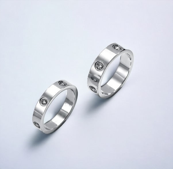 CloveJewels™ Love Ring