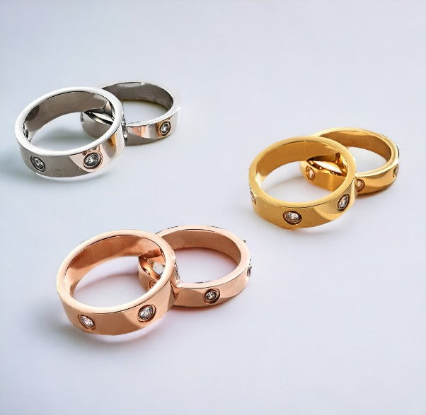CloveJewels™ Love Ring