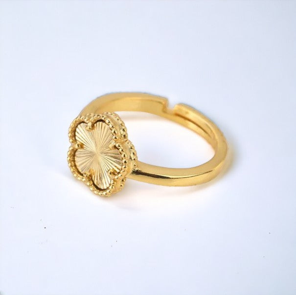 CloveJewels™ Viral Adjustable Clover Ring
