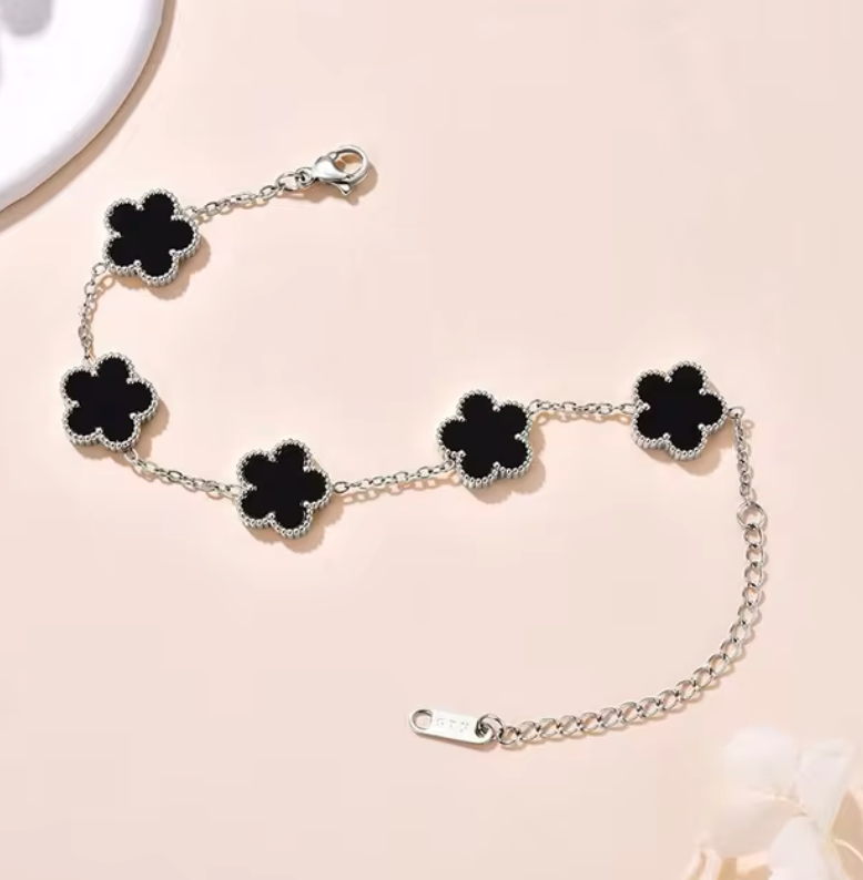 CloveJewels™ Clover Bracelet (silver)