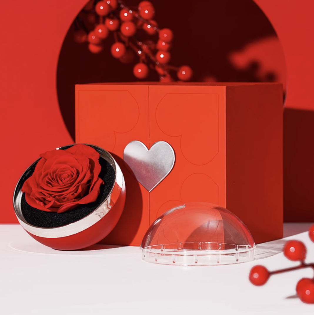 El Colgante Rosa Eterna – Una Expresión Atemporal de Amor 🌹
