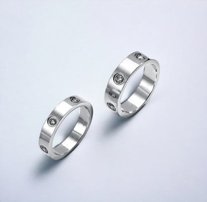 CloveJewels™ Love Ring