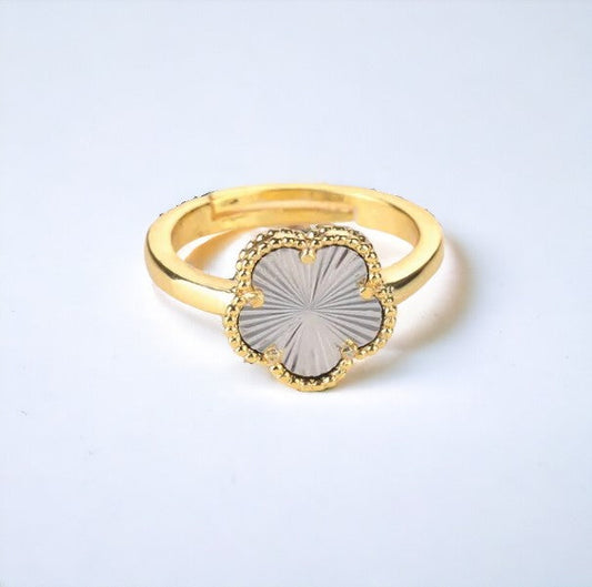 CloveJewels™ Viral Adjustable Clover Ring