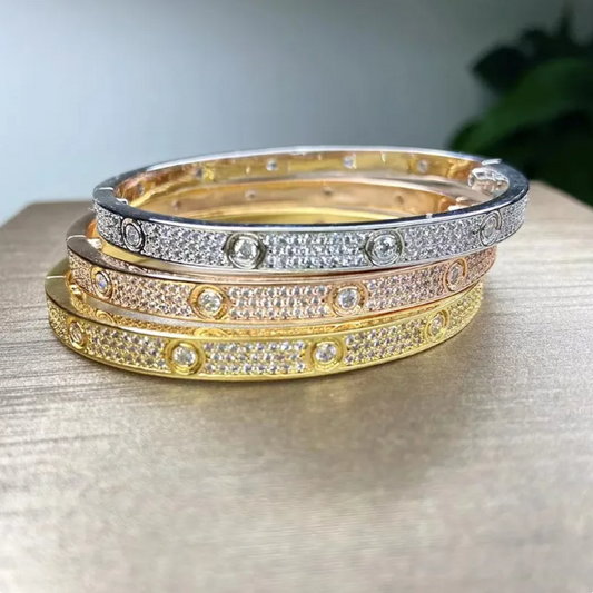 CloveJewels™ Iced Love Bracelet
