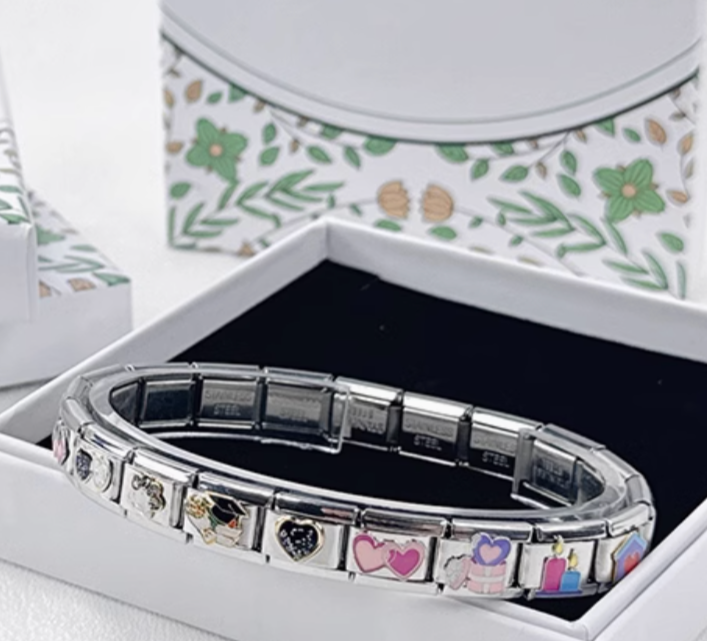 Stylish Italian Charm Bracelets – Pre-Designed for Every Personality
